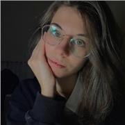 Studentessa offre ripetizioni di italiano, storia e inglese